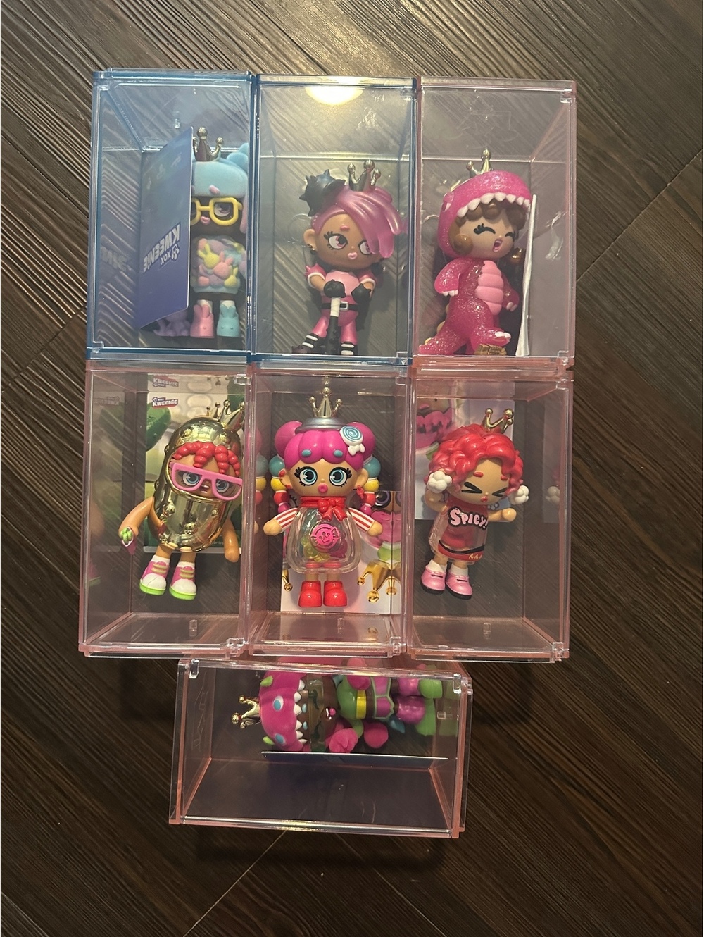 XOX  kweenie figures lot set of 7